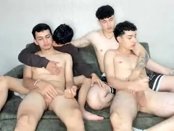 Chaturbate Adult Webcam of pelusos_mens