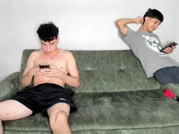 Chaturbate Adult Webcam of pelusos_mens