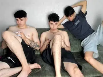 Chaturbate Free Live Porn of pelusos_mens