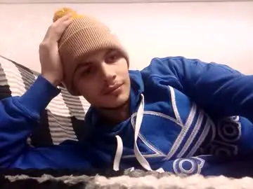 Chaturbate Best live sex cam show of raymartino