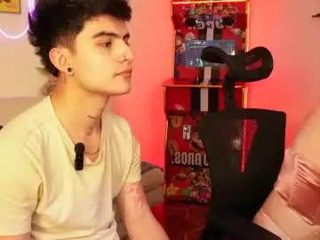 Chaturbate Adult Webcams of tommy_and_sophie