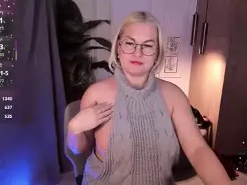 Chaturbate Watch Live Sex Cams of yolanda_kiss