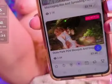 Chaturbate Adult Video Chat of daphnemadison