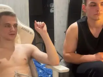 Chaturbate Watch Live Sex Cams of holiday_boys
