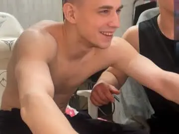 Chaturbate Adult Video Chat of holiday_boys