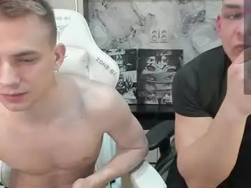 Chaturbate Nude Webcam of holiday_boys