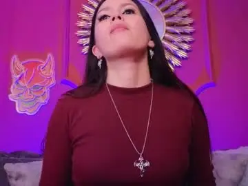 Chaturbate Sex Cam of julieta_russell