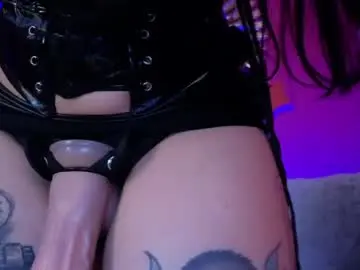 Chaturbate Live Porn of julieta_russell