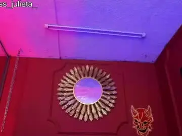 Chaturbate Free Live Porn of julieta_russell