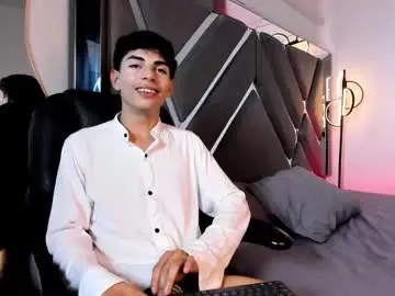 Chaturbate Adult Video Chat of peter_chase