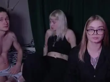 Chaturbate Sex Chat of _adrenalinee_