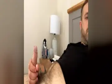 Chaturbate Live Sex Cam of peterrace333