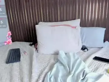 Chaturbate Live Sex of roxie_ns