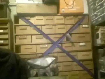 Chaturbate Live Porn of xploringus1