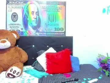 Chaturbate Best live sex cam show of zahira_evans