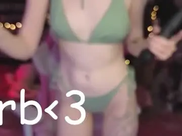 Chaturbate Live Sex Cam of crackling_tati