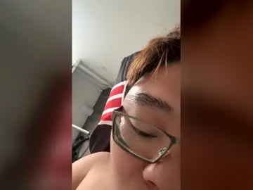 Chaturbate Free Porn Cam of loveking111486