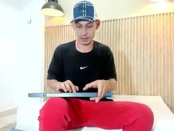Chaturbate Watch Live Sex Cams of marcus_smithh