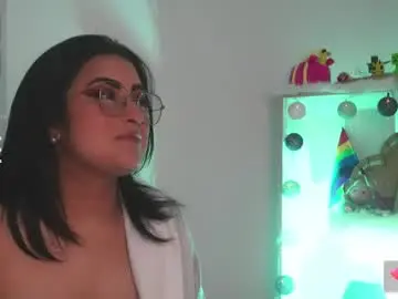 Chaturbate Live Sex Cam of mary_and_andres
