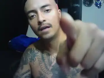 Chaturbate Live Sex of mrgoldenboy777