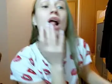 Chaturbate Live Porn of satinqueen90