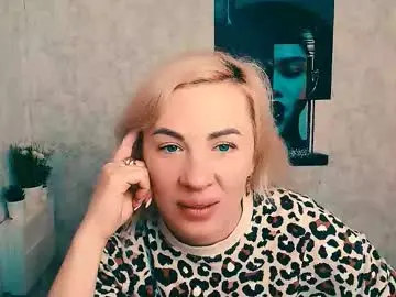 Chaturbate Sex Cam of alinafrey_