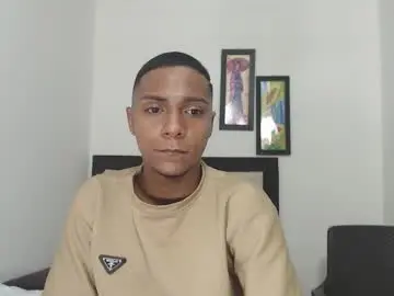 Chaturbate Adult Webcam of hotboyluxe