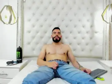 Chaturbate Nude Webcam of jean_lewis2