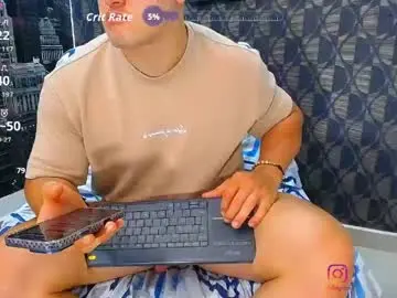 Chaturbate Best live sex cam show of leon_ssmoron