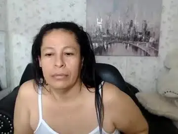 Chaturbate Free Porn Cam of mature_martina_