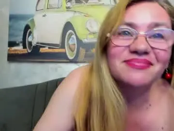 Chaturbate Adult Webcams of milflyssa