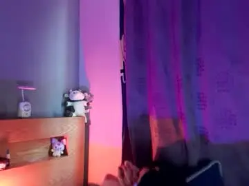 Chaturbate Live Sex Cam of tokiio_petit