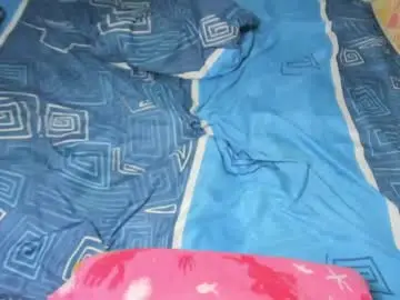 Chaturbate Live Sex Cam of cherry_banana1