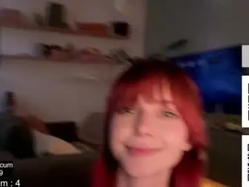 Chaturbate Live Sex Cam of oooops__