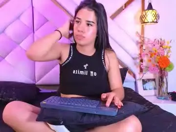 Chaturbate Watch Live Sex Cams of zoevg