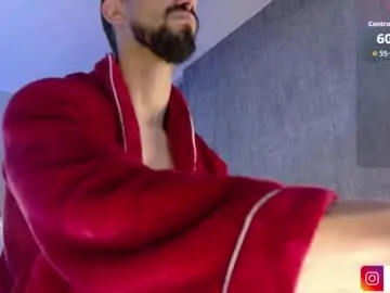 Chaturbate Live Sex of alessandro_dibellucci