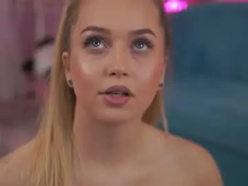 Chaturbate Free Live Porn of elyssawetxx