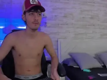 Chaturbate Sex Cam of emir_ozan