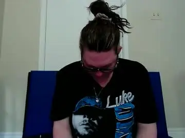 Chaturbate Free Porn Cam of fuzzypeaches87