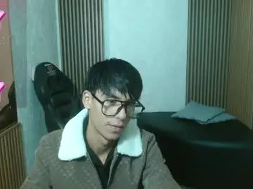 Chaturbate Live Sex of atlas_tay