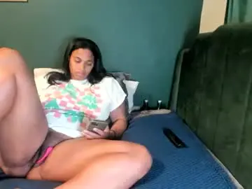 Chaturbate Live Porn of ella_la