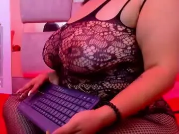 Chaturbate Sex Cam of luciana_ramirez__