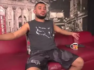 Chaturbate Live Sex Cam of thiagoxbig