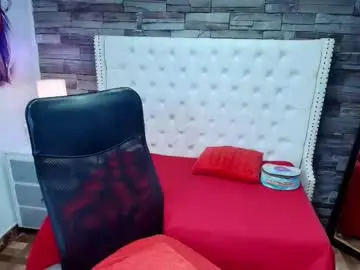 Chaturbate Live Sex of trinity_tsx