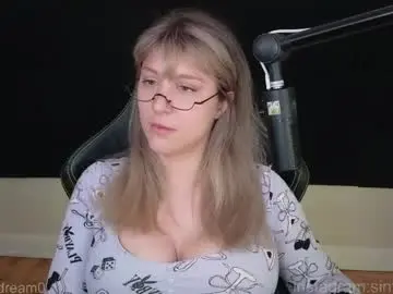 Chaturbate Free Porn Cam of alexa_dream