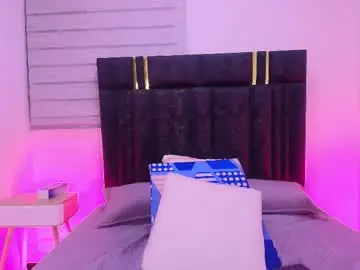 Chaturbate Free Live Porn of carolayrosse