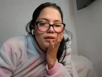 Chaturbate Free Live Porn of lilypanda