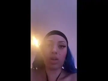 Chaturbate Nude Webcam of oxlemon