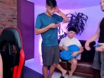 Chaturbate Watch Live Sex Cams of space_boys18