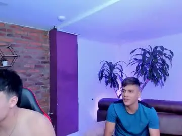 Chaturbate Live Sex Cam of space_boys18